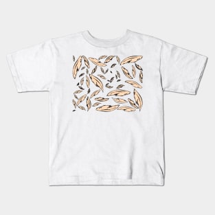 Feathers Pattern Kids T-Shirt